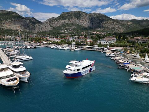 CarrefourSA inaugura su segundo mercado flotante en Turquía